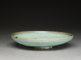 Shallow dish with blue glaze (EA1956.1349)