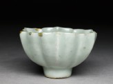 Greenware bowl in the style of Guan ware