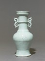 White ware vase with 'S'-shaped handles (EA1956.1401)