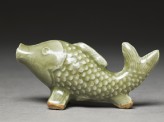 Greenware water-dropper in the form of a fish (EA1956.1868)