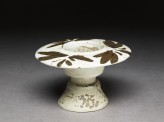 Cizhou type cup stand with floral decoration