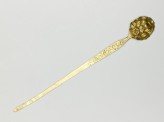 Hairpin with floral shapes (EA1956.3912)