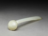 Jade hairpin with scroll decoration