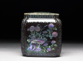 Lacquered box with chrysanthemums (EA1965.192)