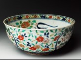 Bowl with floral decoration