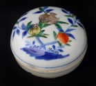 Box and lid with fruit decoration (EA1978.1118)