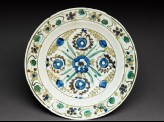 Dish with five blossoms