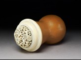 Gourd cricket cage with ivory rim