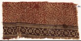 Textile fragment with tendrils and lobed medallions (EA1990.569)