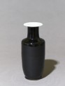 Vase with 'mirror-black' glaze