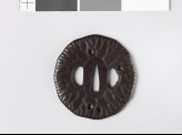 Tsuba in the form of a lotus leaf (EAX.10228)