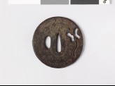 Tsuba with Chinese fan and Cissus leaves (EAX.10277)