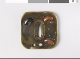 Tsuba with persimmons and bottle-gourd vine (EAX.10283)