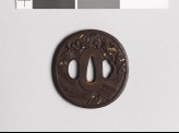Tsuba with gourd flowers and court fans (EAX.10535)
