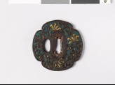 Mokkō-shaped tsuba with Indian lotuses and radial striations
