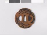 Mokkō-shaped tsuba with bunches of narcissus (EAX.11137)