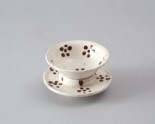 Cizhou ware cup and stand with dotted florets