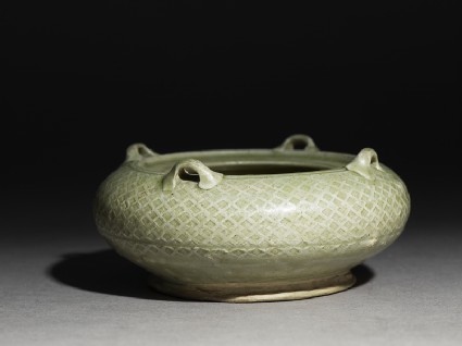 Greenware water pot with loop handlesoblique