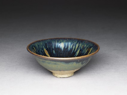 Black ware bowl with iron glazesoblique