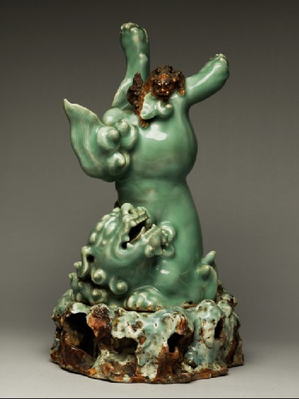 Figure of a shishi, or lion dog, and cubside
