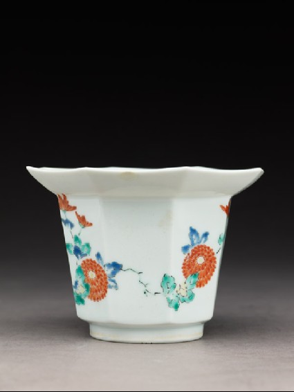 Tall bowl with chrysanthemum spraysside