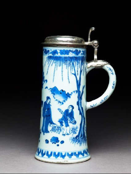 Blue-and-white tankard with Swedish silver mountsside