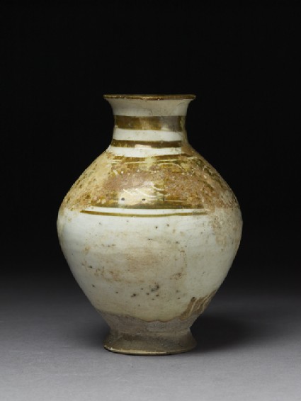 Jar with incised lustre bandside
