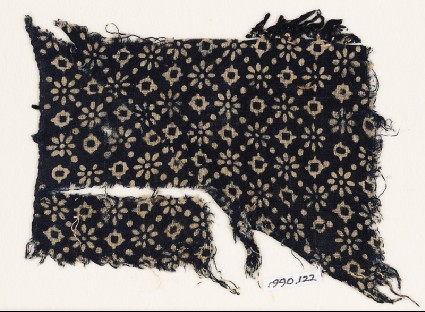 Textile fragment with rosettes, lobed squares, and dotsfront