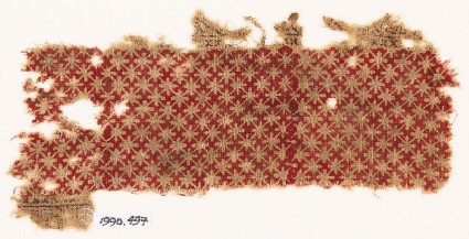 Textile fragment with grid of quatrefoilsfront