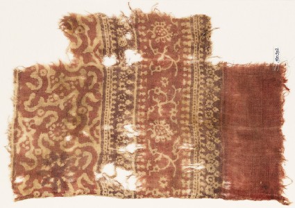 Textile fragment with tendrils, flower-heads, small flowers, and archesfront