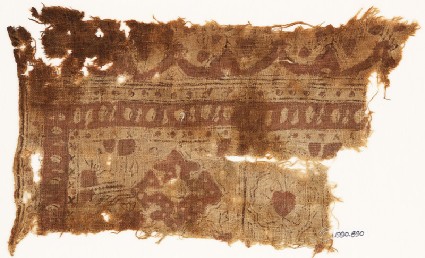 Textile fragment with medallions and archesfront
