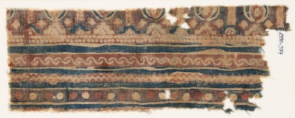 Textile fragment with bands of S-shapes and zigzagfront