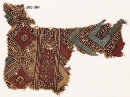 Textile fragment with bands and linked quatrefoilsfront