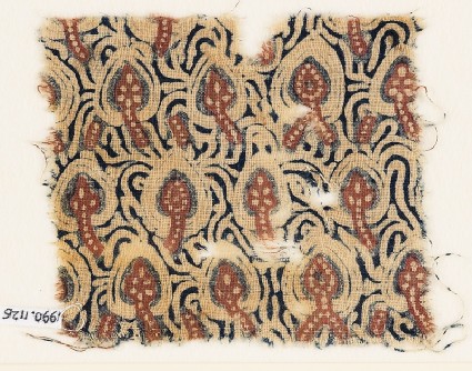 Textile fragment with stylized plantsfront