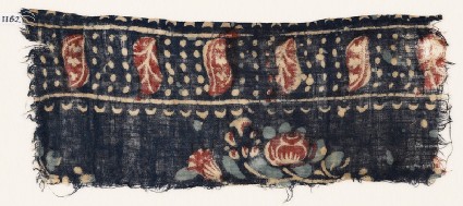 Textile fragment with flowers and leavesfront