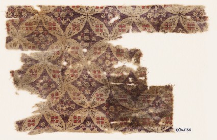 Textile fragment with linked circles and diamond-shapesfront