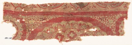 Textile fragment with part of a large medallionfront
