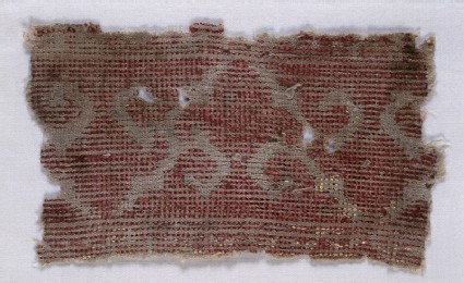 Textile fragment with tendrilsdetail, reverse, front
