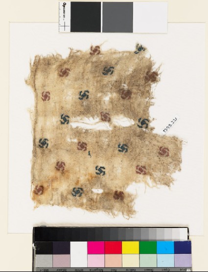 Textile fragment with rosettesfront
