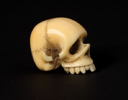 Netsuke in the form of a skullfront