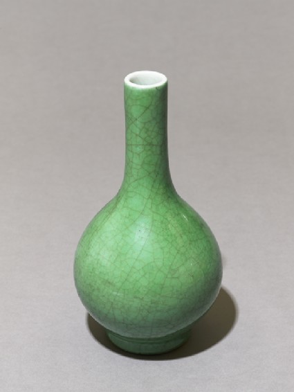 Tall-necked vase with green glazeoblique