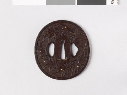 Tsuba with maple leaves and dewdropsfront