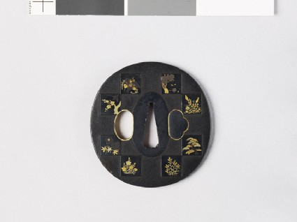 Tsuba depicting scenes from the Tale of Genjifront