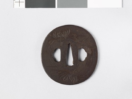Tsuba with aster blossomsfront
