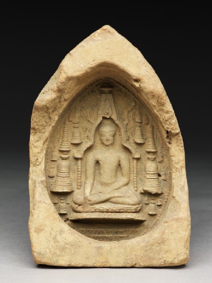 Votive plaque of the Buddha in the Mahabodhi templefront