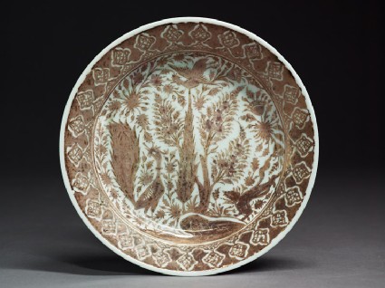 Plate with birds and treestop