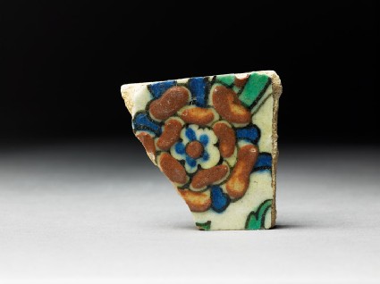 Tile fragment with flowertop