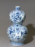 Blue-and-white vase in double-gourd form (oblique)